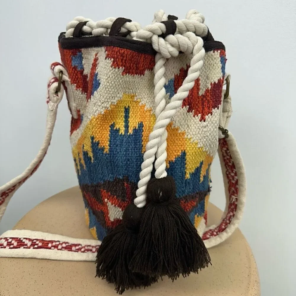Ruggine Hand Woven Aztec Inspired Boho Bucket Bag With Shoulder Crossbody Strap
